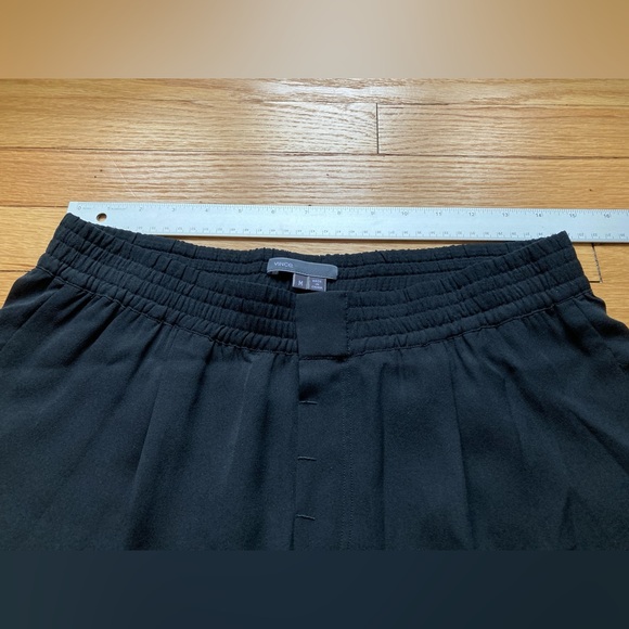 🖤 Vince 100% silk joggers in black - Picture 10 of 14